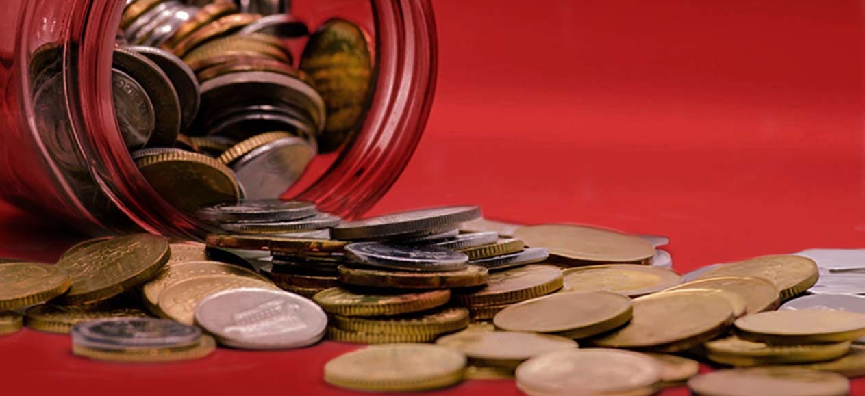 Caruman takaful vs simpanan: mana lebih penting untuk pekerja muda?  